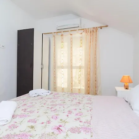Daniela - Double With Terrace And Sea View Апартаменты